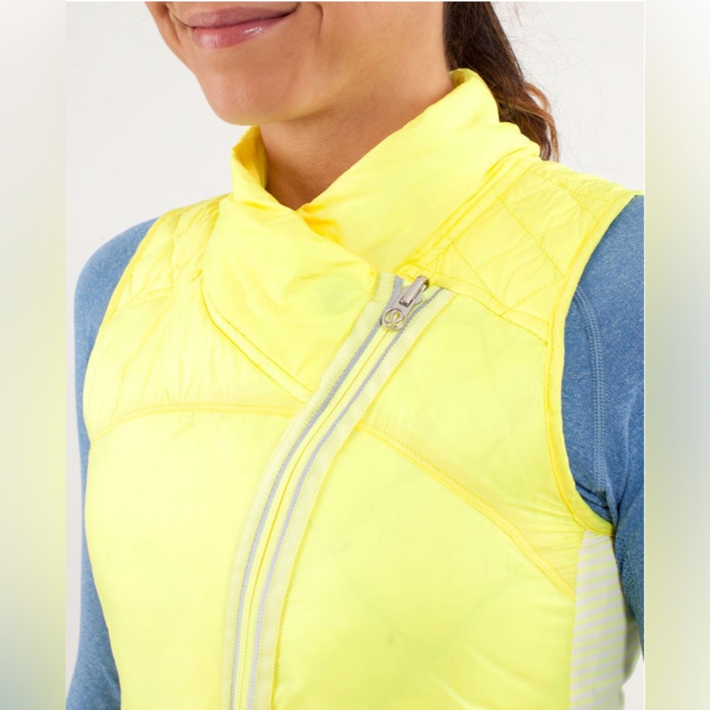 Lululemon Reversible Vest - Picture 12 of 12